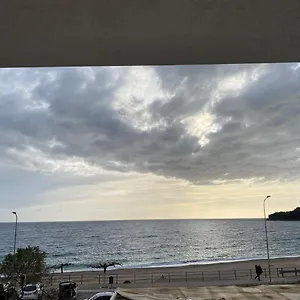 Mediterranean Himare